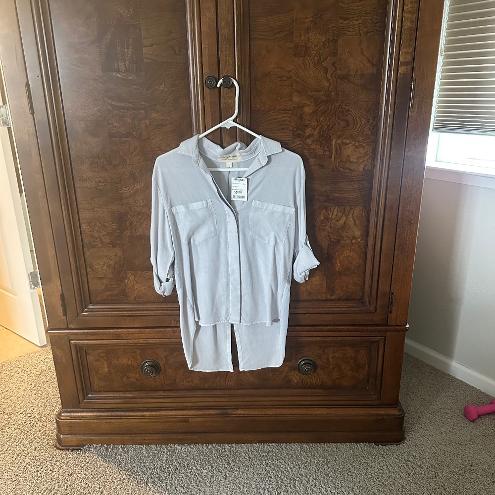 cloth and stone split back blouse